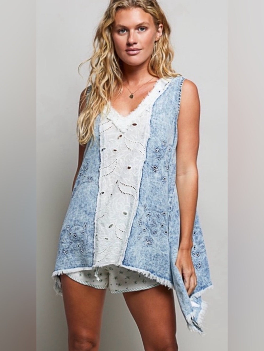 POL Sleeveless Blue-Grey Lace-Trim Tunic Shark bite Boho Style NWOT - Picture 9 of 10